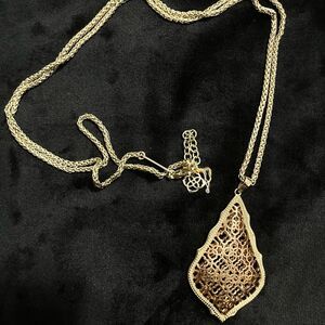 Kendra Scott Aiden Necklace – Rose Gold, Gently Worn
